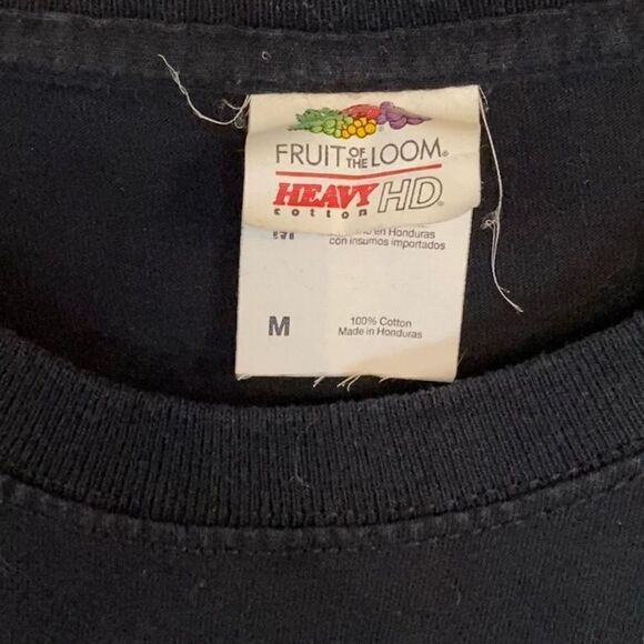 Vintage Wolf Graphic T-Shirt - Picture 4 of 4